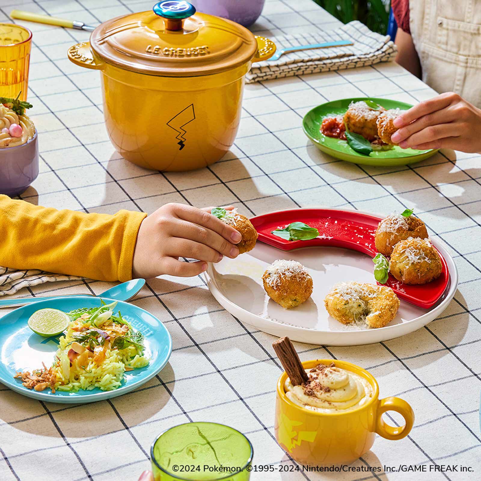 Le Creuset 食器セット 新品】ル・クルーゼLE CREUSET × ポケモン