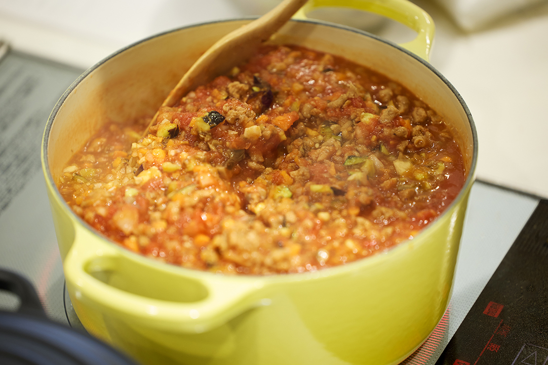 大豆ミートの旨みがギュッと凝縮されたボロネーゼ。