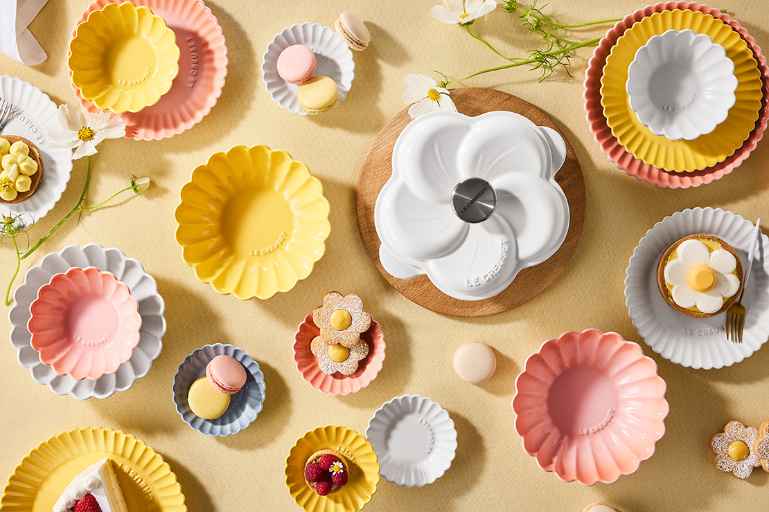 食卓にやさしい彩りを添えるトータルテーブルコーディネート