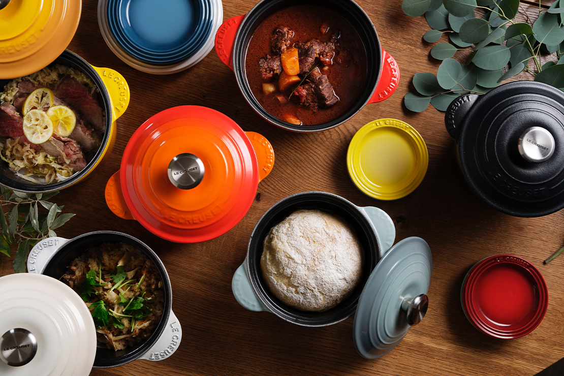 日本人のライフスタイルに合わせ、フランスの職人と共に開発した鋳物ホーロー鍋、ココット・エブリィ。