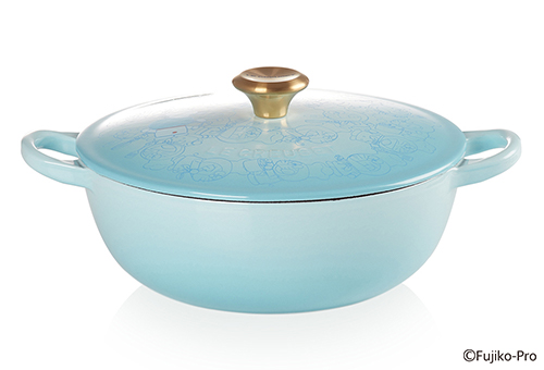 ル クルーゼのコレクションにオリジナルデザインのドラえもんが登場 ル クルーゼ Le Creuset