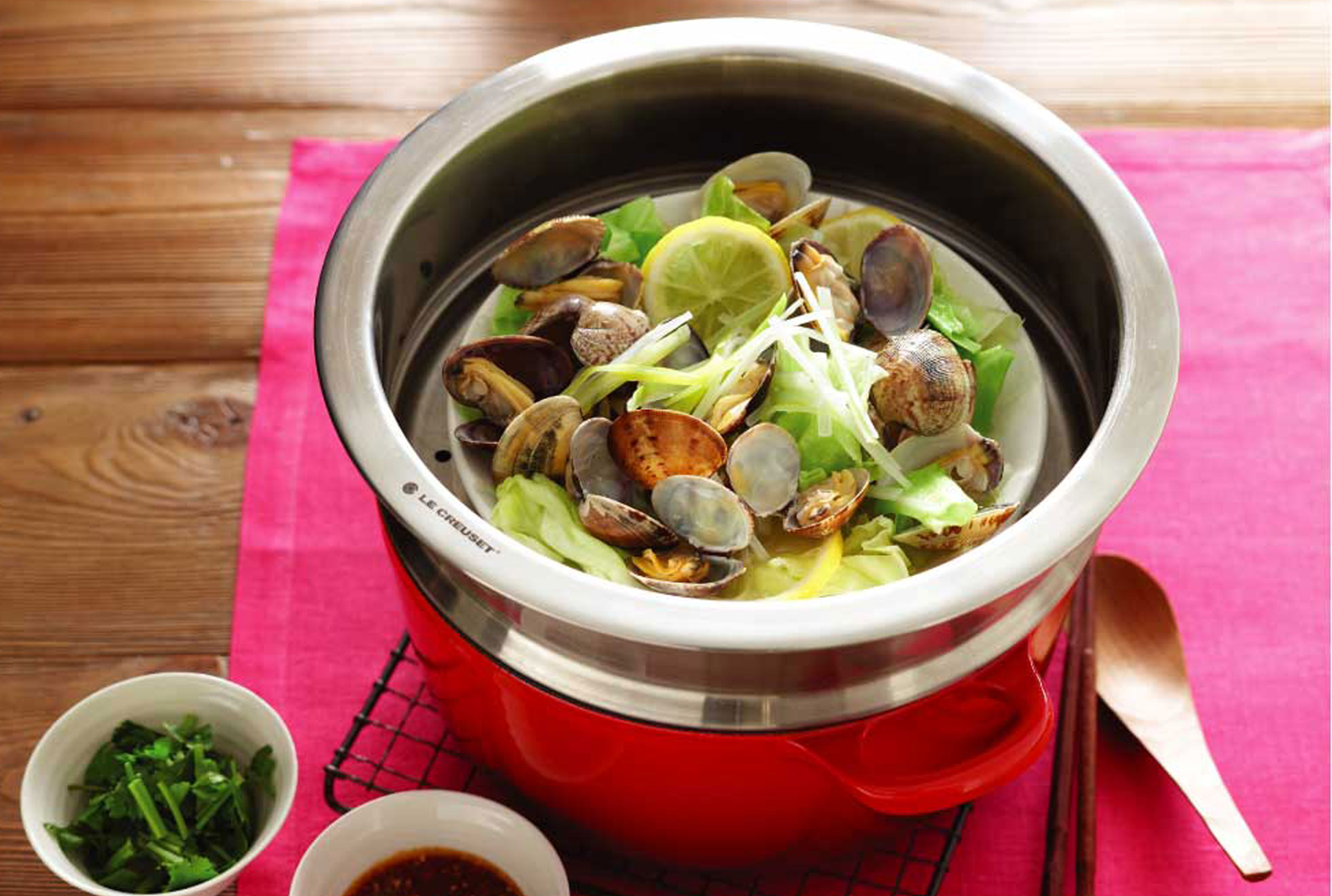 あさりと春キャベツの中華風蒸し