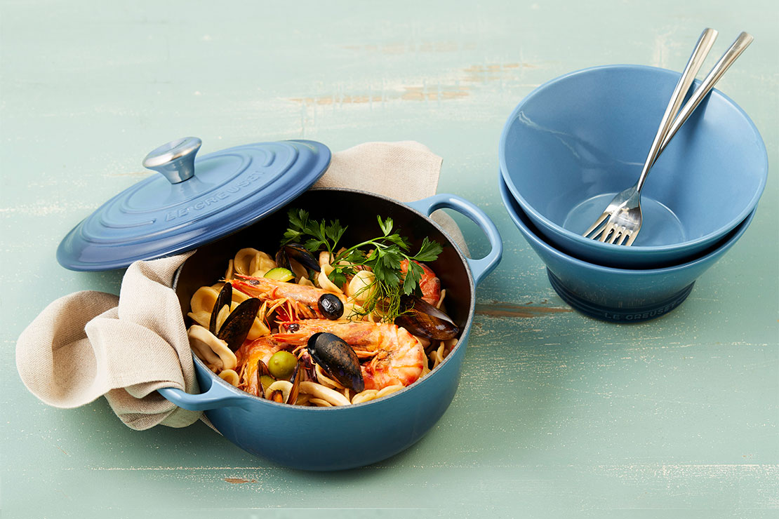 サンドホーローとブラックマットホーロー｜ル・クルーゼ（Le Creuset）