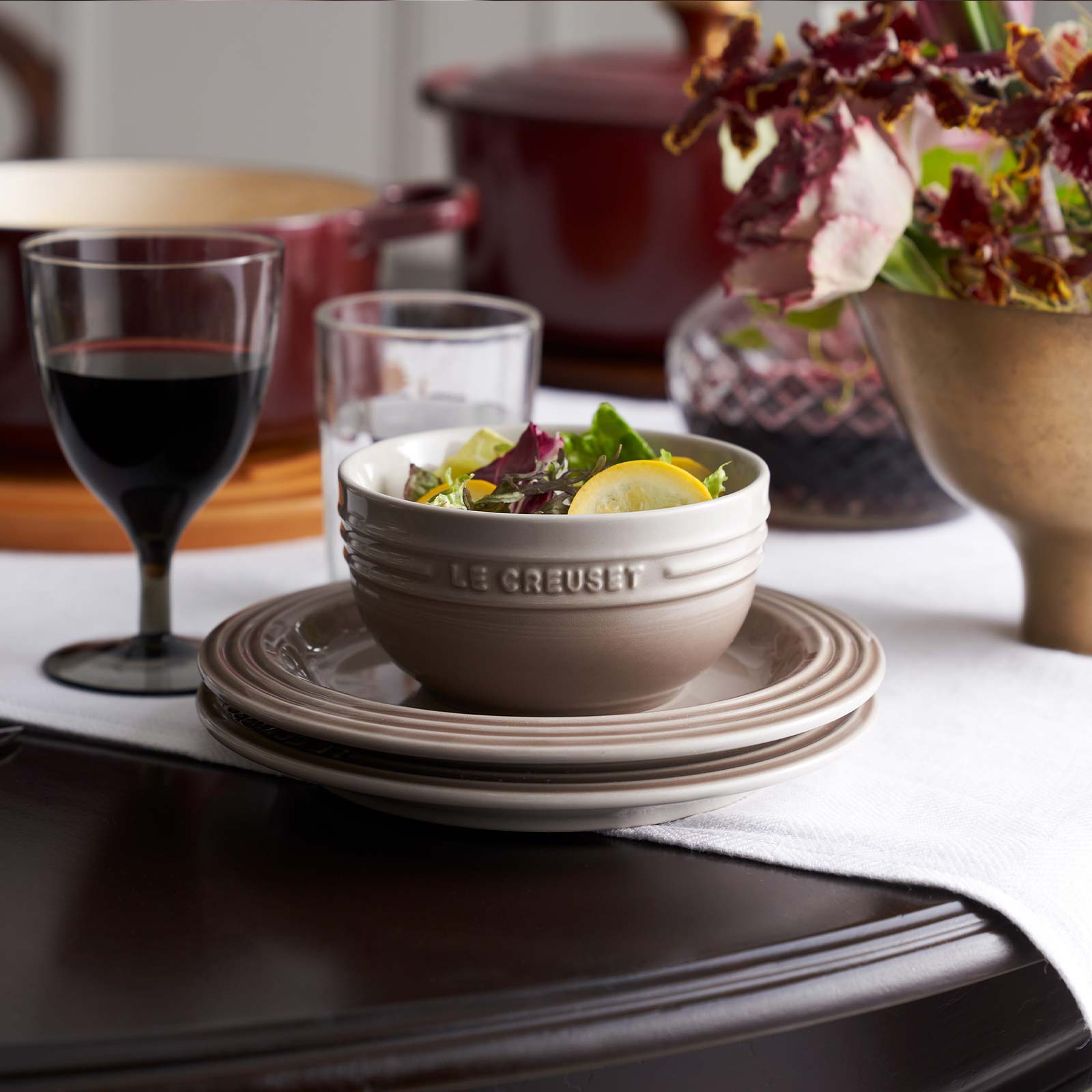 レジェ・ボール 330ml ナツメグ | GWP ｜ル・クルーゼ（Le Creuset）公式