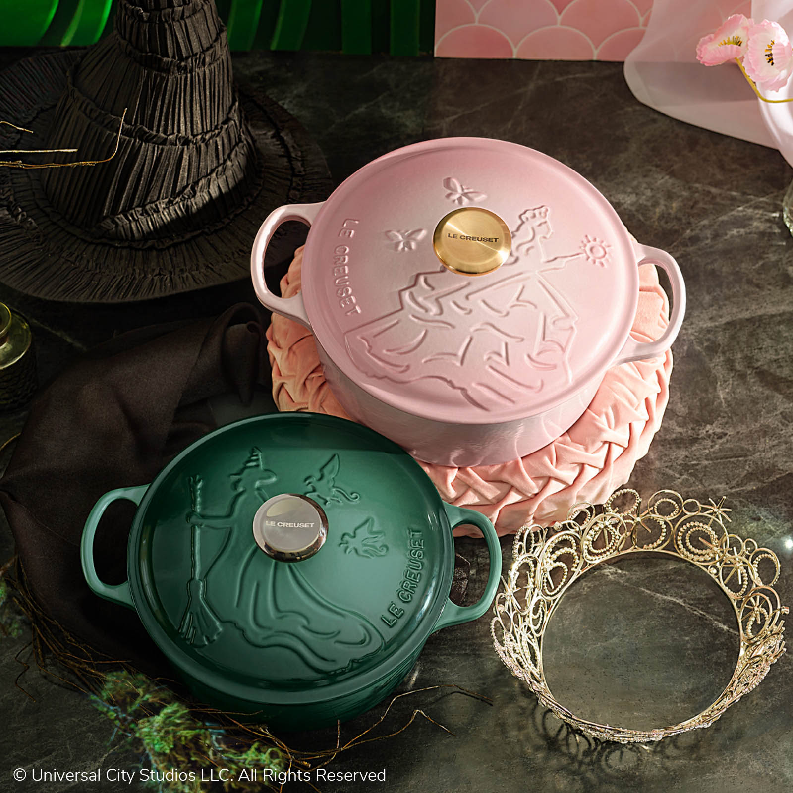 シグニチャー ココット・ロンド エルファバレリーフ (ブラックマットホーロー) image number 5