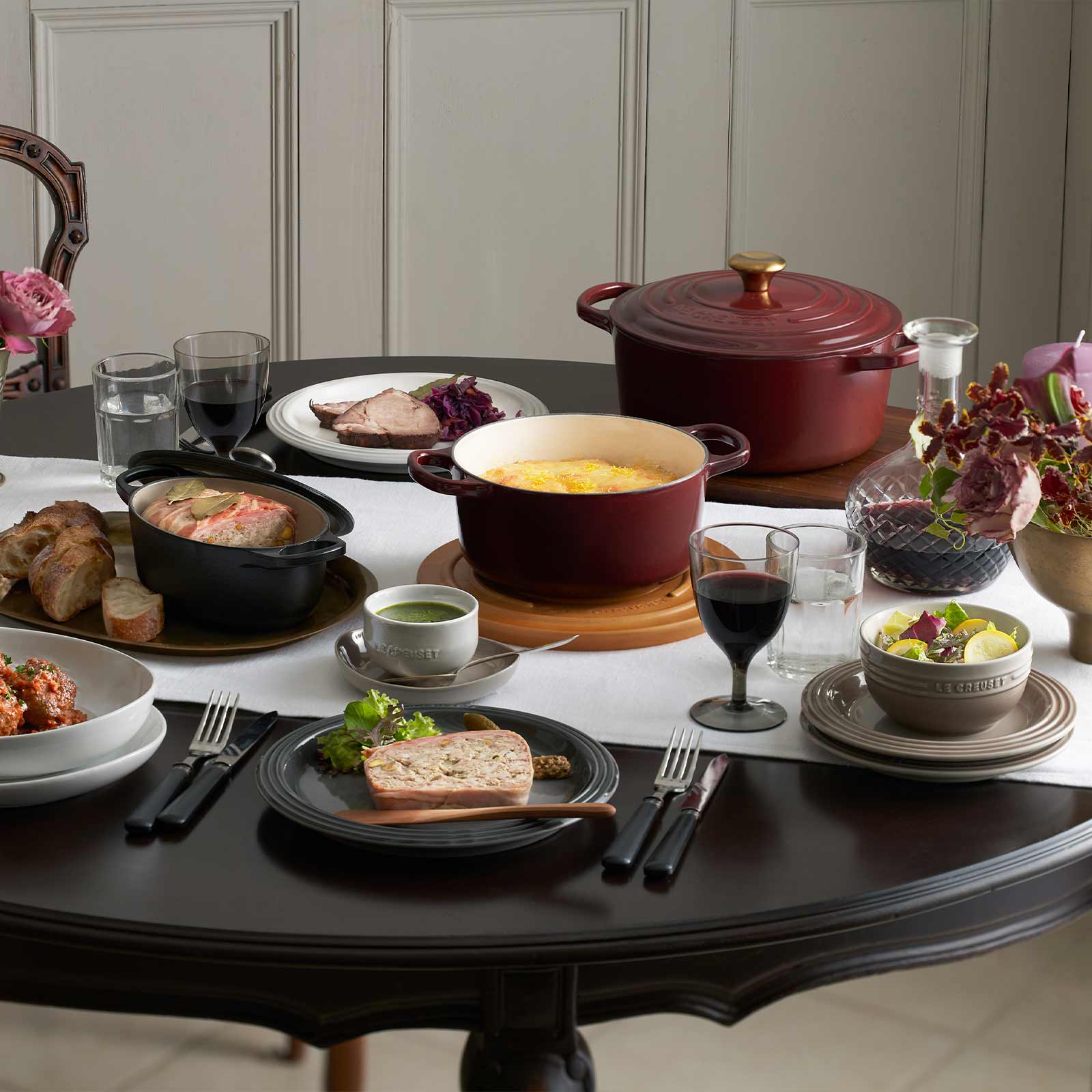 レジェ・ボール 330ml ナツメグ | GWP ｜ル・クルーゼ（Le Creuset）公式