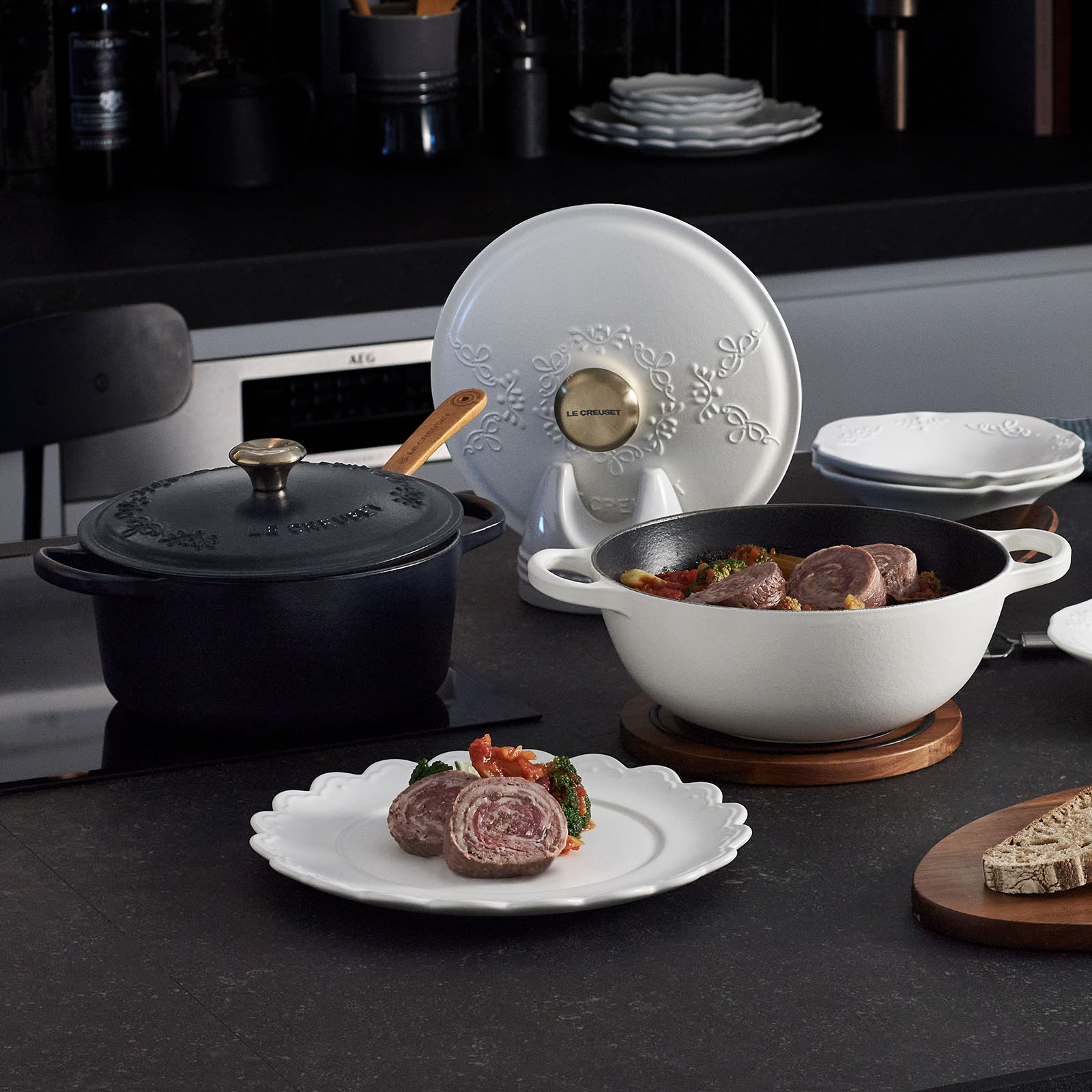 シグニチャー ココット・ロンド エタニティレース (ライトゴールドツマミ) image number 5