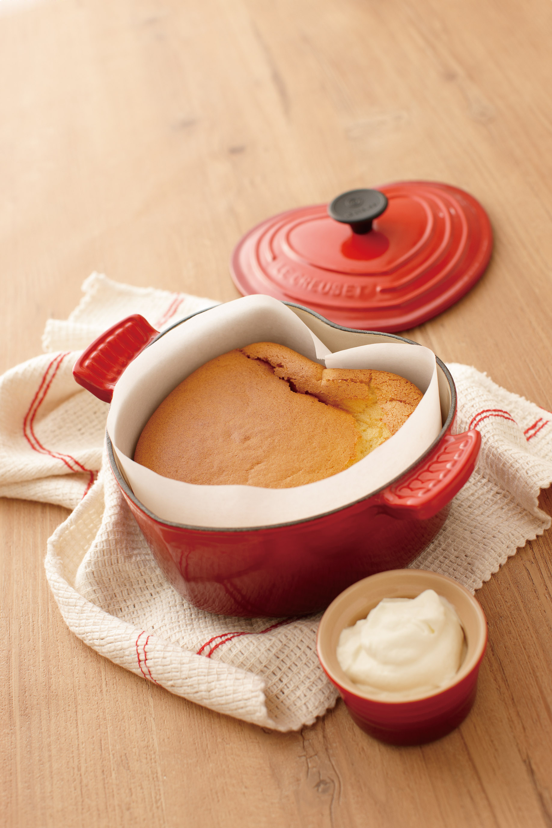 ハニーシフォンケーキ オレンジ風味 ル クルーゼ Le Creuset