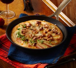 りんごとチーズのピッツァ