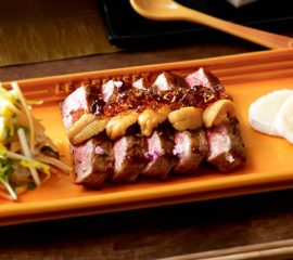 牛肉とウニのポン酢ジュレのせ