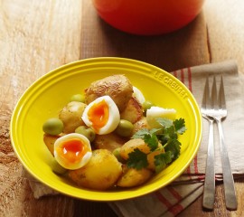 じゃがいもとオリーブのホットサラダ