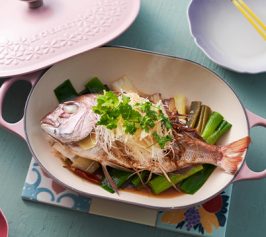 清蒸魚(チンジャンユー) 中華風蒸し魚 清蒸魚(チンジャンユー) 中華風蒸し魚